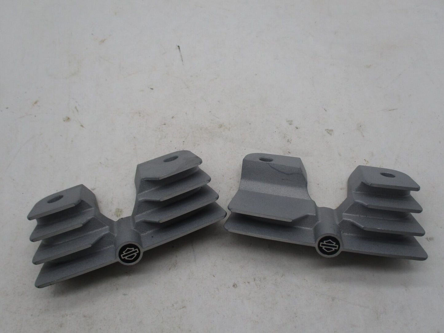 Harley Grey Finned Spark Plug Head Bolt Covers Twin Cam Bagger Softail Dyna