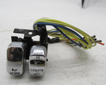Harley Davidson 2004 Road King Horn/ Dimmer Handlebar Switch Assembly