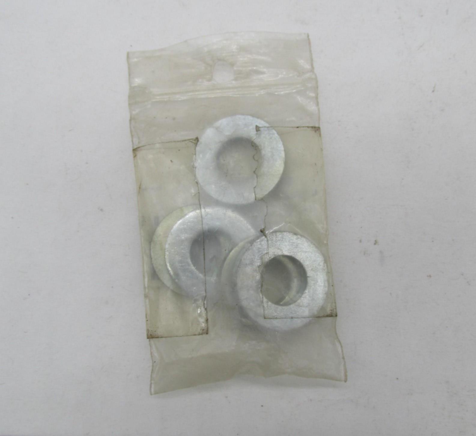Lot of 4 Harley Davidson Genuine NOS Washers 6495HW