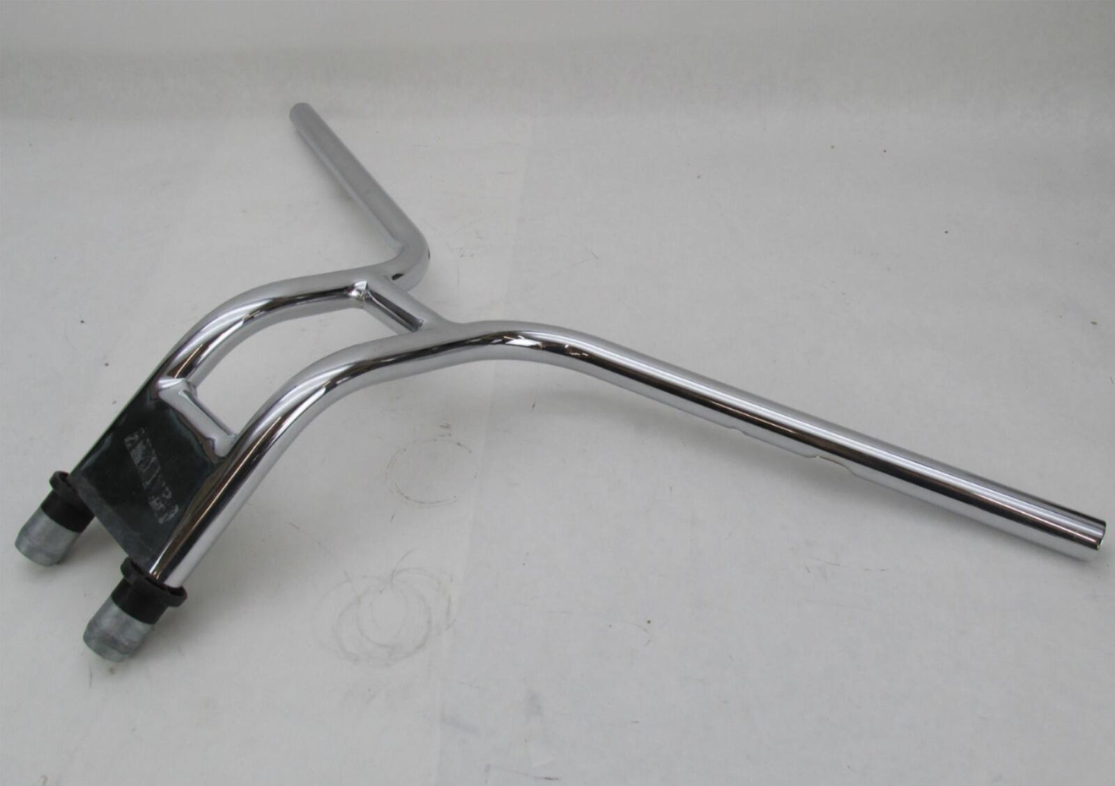 Harley Genuine NOS Softail Dyna Swingback Pullback Handlebars T-Bars 56039-03A