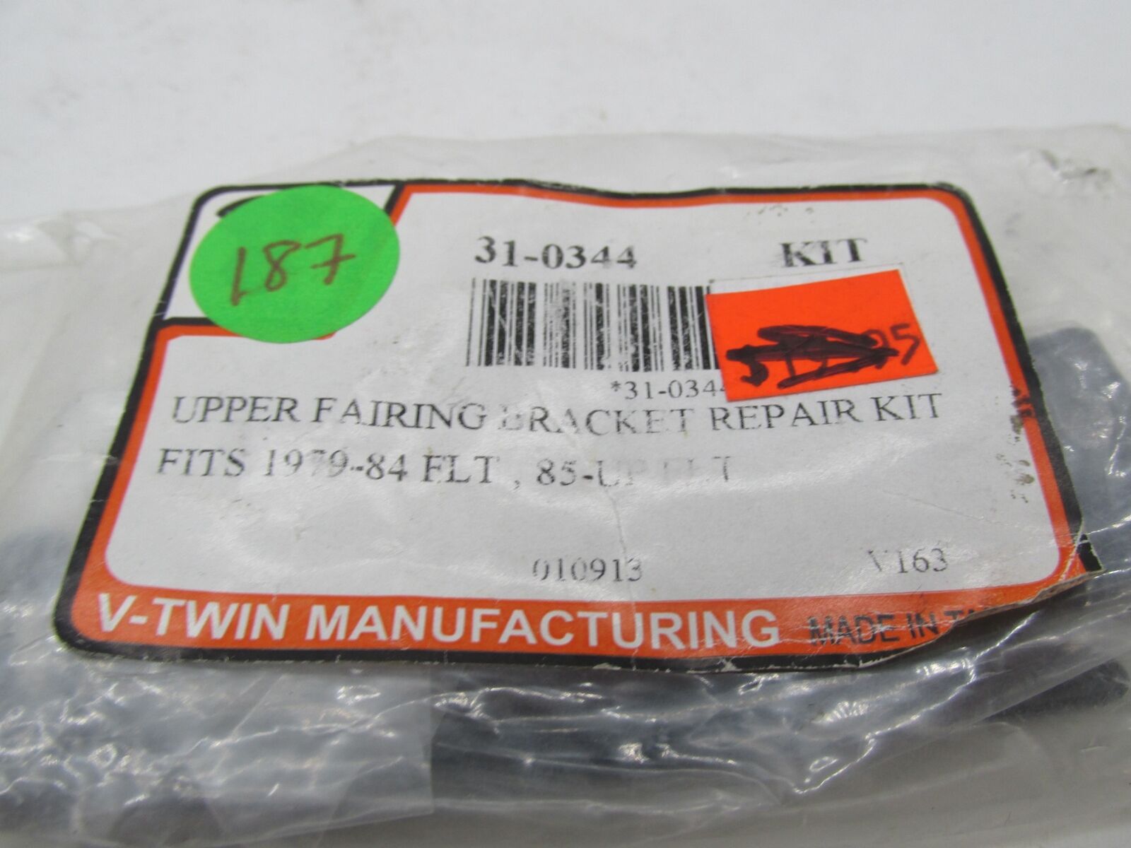 Harley V-Twin Manufacturing 79-84 FLT Upper Fairing Bracket Repair Kit 31-0344