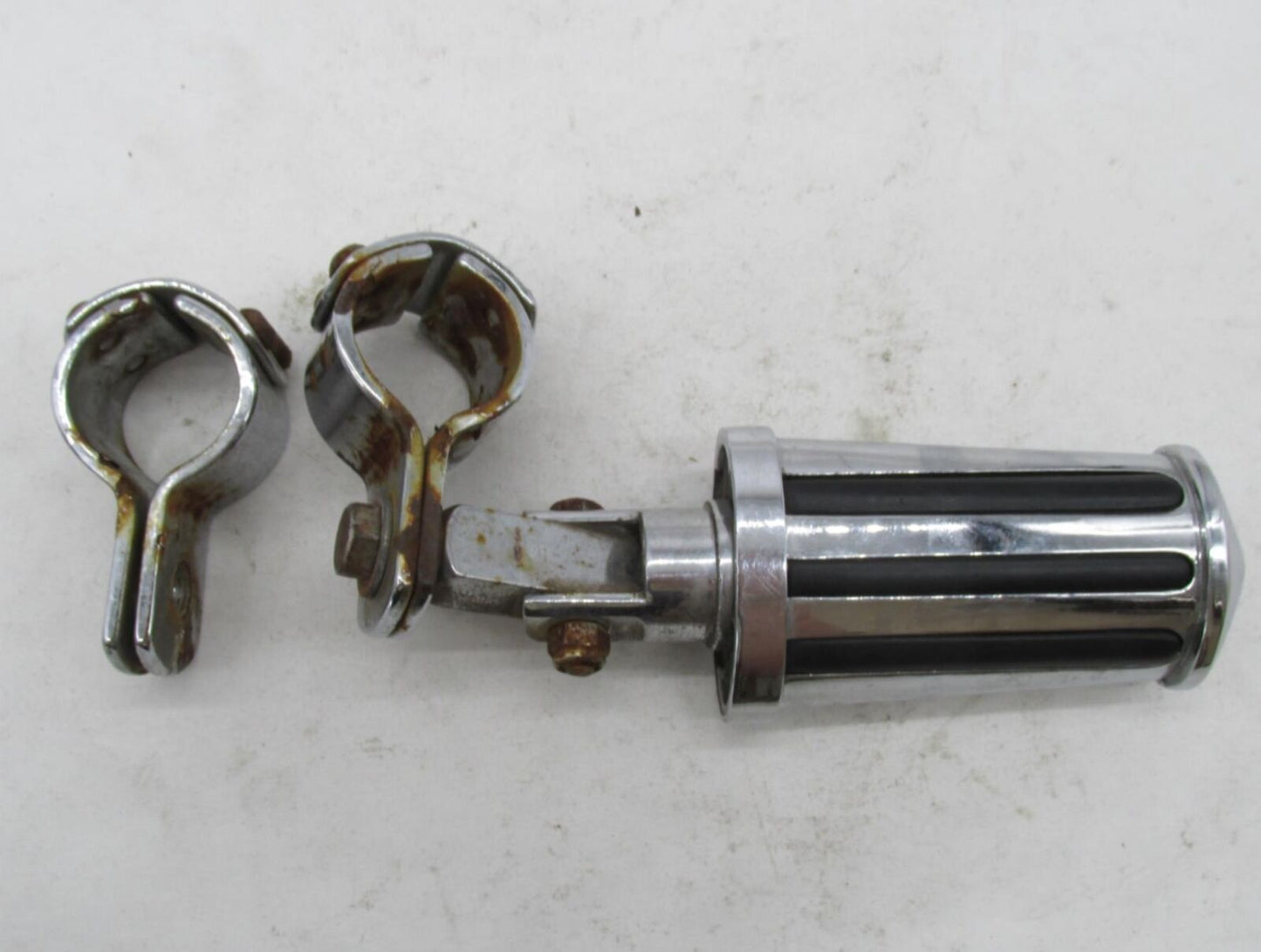 Harley-Davidson Highway Foot Peg with Crash Bar Guard Clamps Brackets