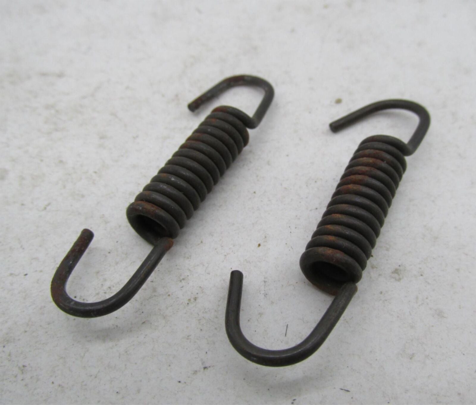 Lot of 2 Harley-Davidson Aermacchi Genuine NOS  Brake Springs 41838-73P