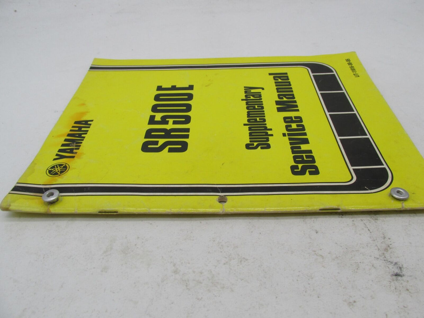 Yamaha SR500E Supplementary Service Manual LIT-11616-00-85