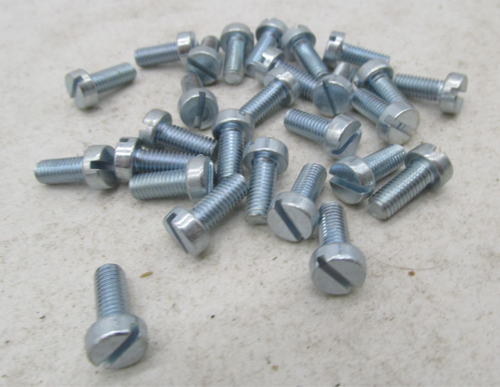 Lot of 27 Harley-Davidson Genuine NOS Aermacchi Screws 5x12 SX SXT TX X90 1710P