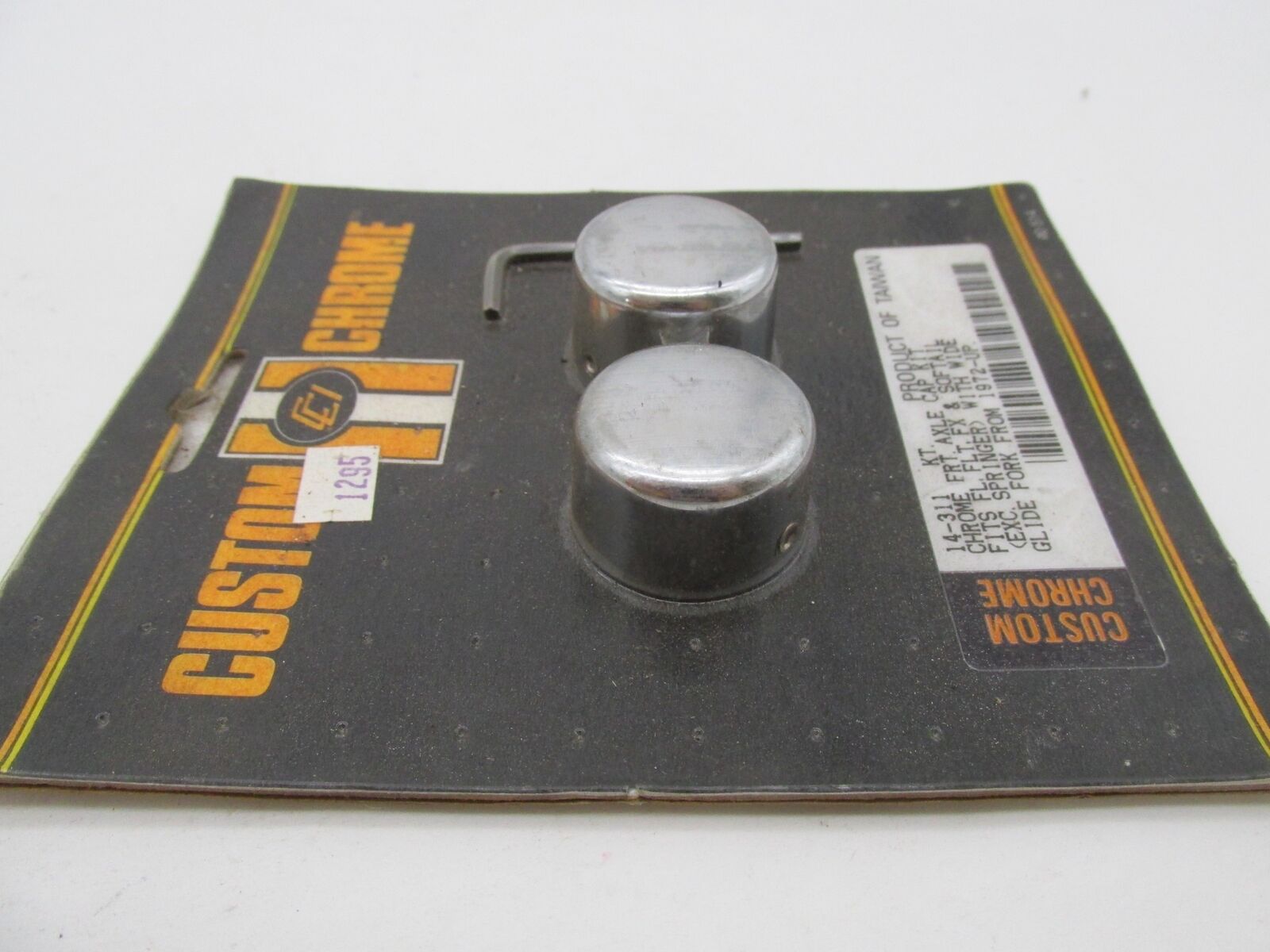 Harley Custom Chrome FL FLT FX Softail Wide Glide Front Axle Cap Kit 14-311