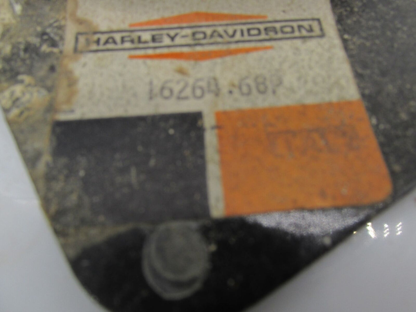 Harley Davidson Genuine NOS Black Upper Left Engine Mounting Plate 16264-68P