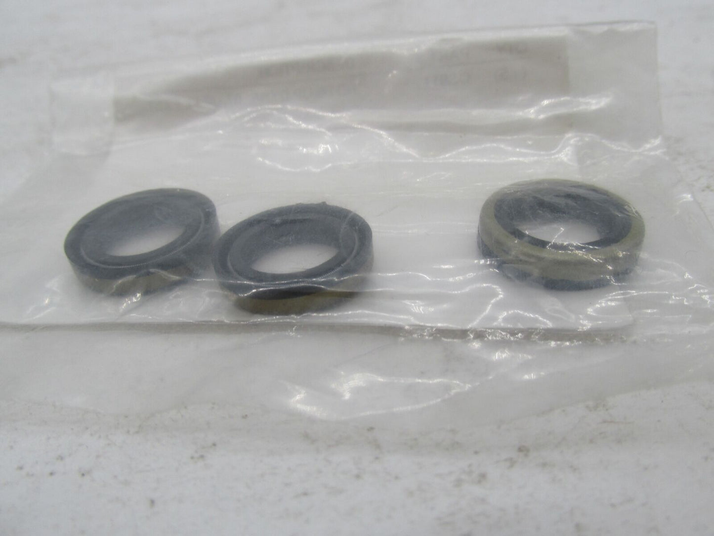 Lot of 3 Harley-Davidson Dyna Shift Shaft Seals 0935-0376