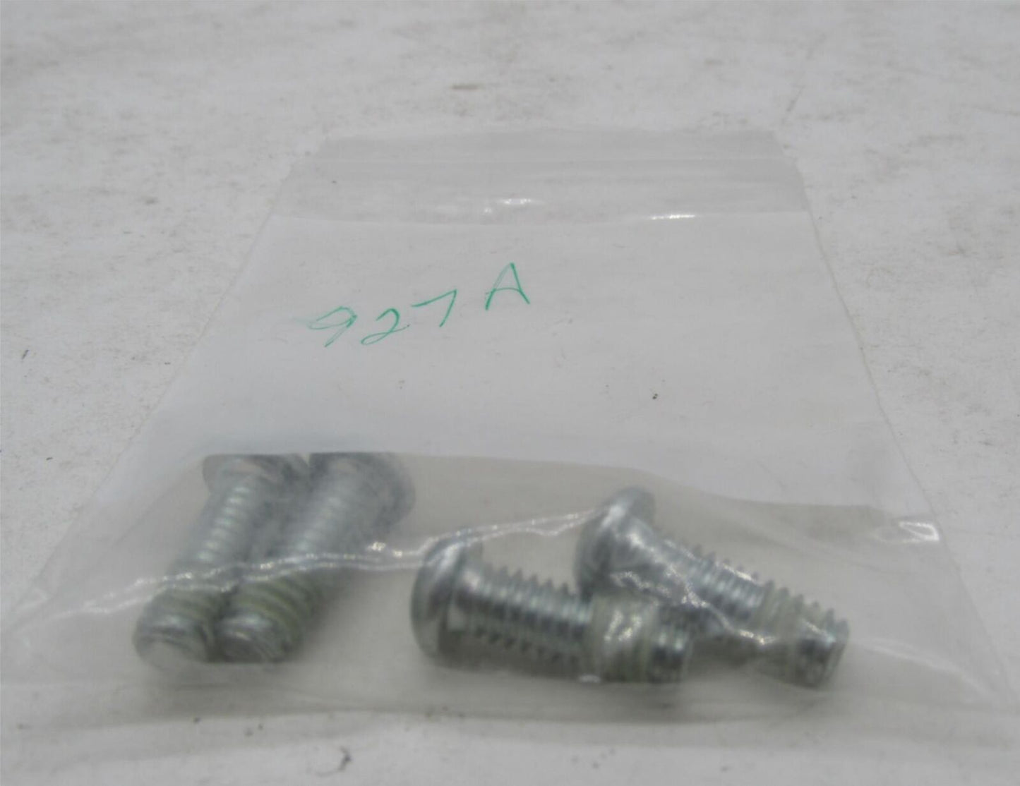 Lot of 4 Harley-Davidson Genuine NOS Button Hex Socket Screws 927A
