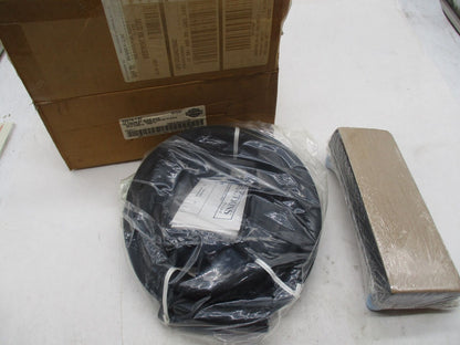 Harley Davidson Genuine NOS FLH Black Oil Line Kit 62514-97
