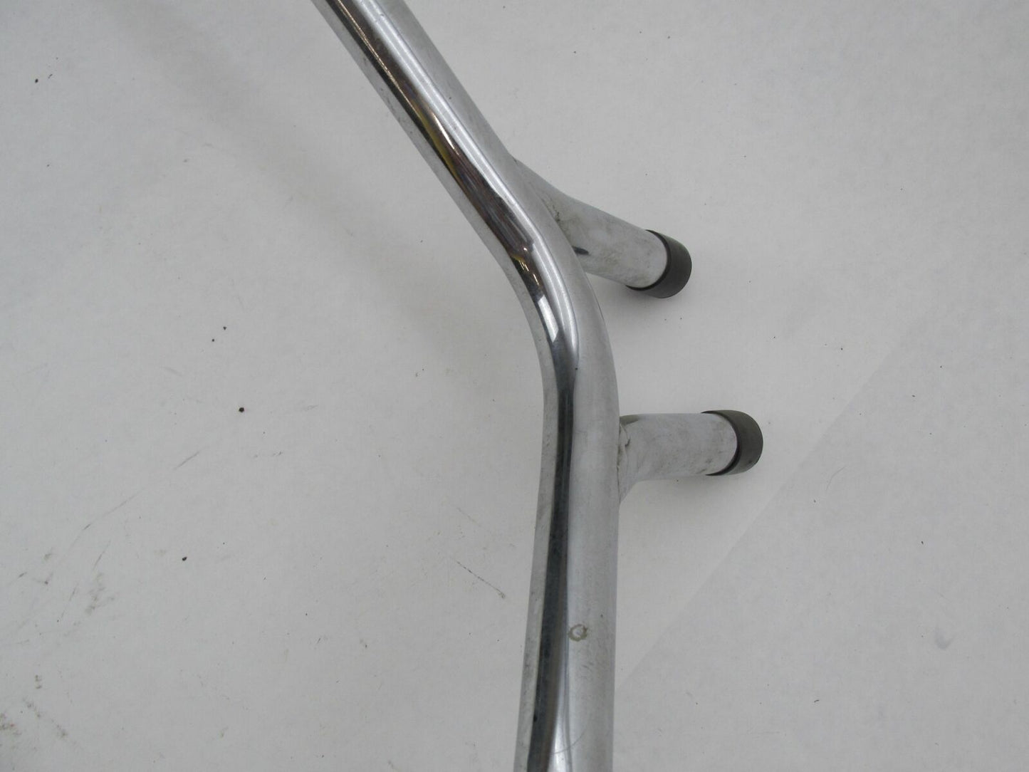 Set of Harley Davidson 1" Chrome 5.5" Center Rise T-Bars Handlebars