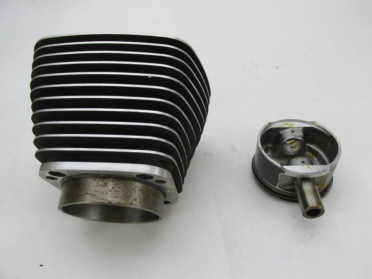 Harley Davidson Genuine Stock FLSTC Piston and Cylinder 16526-99