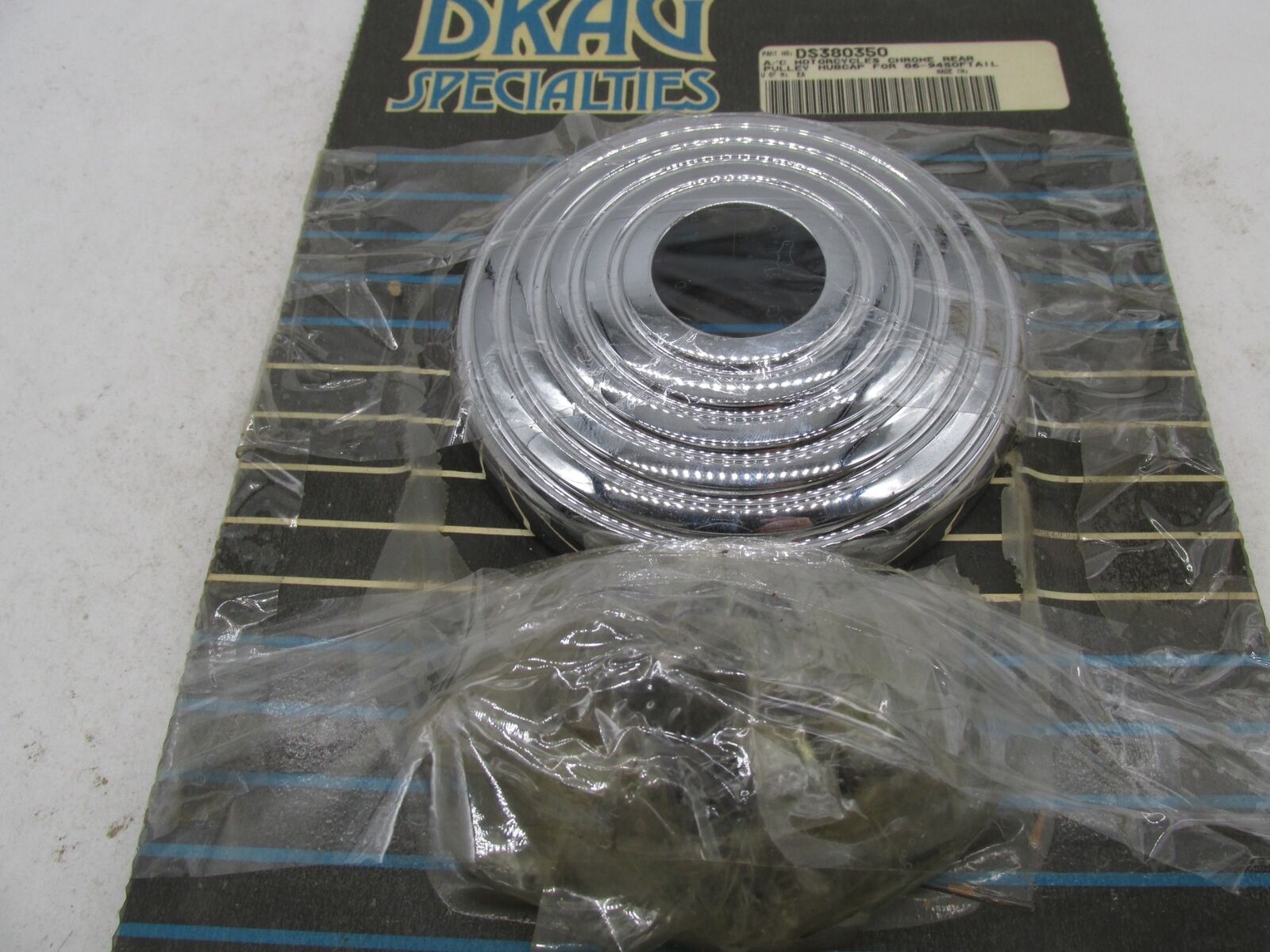 Drag Specialties 86-94 Softail NOS Rear Chrome Pulley Hubcap DS380350