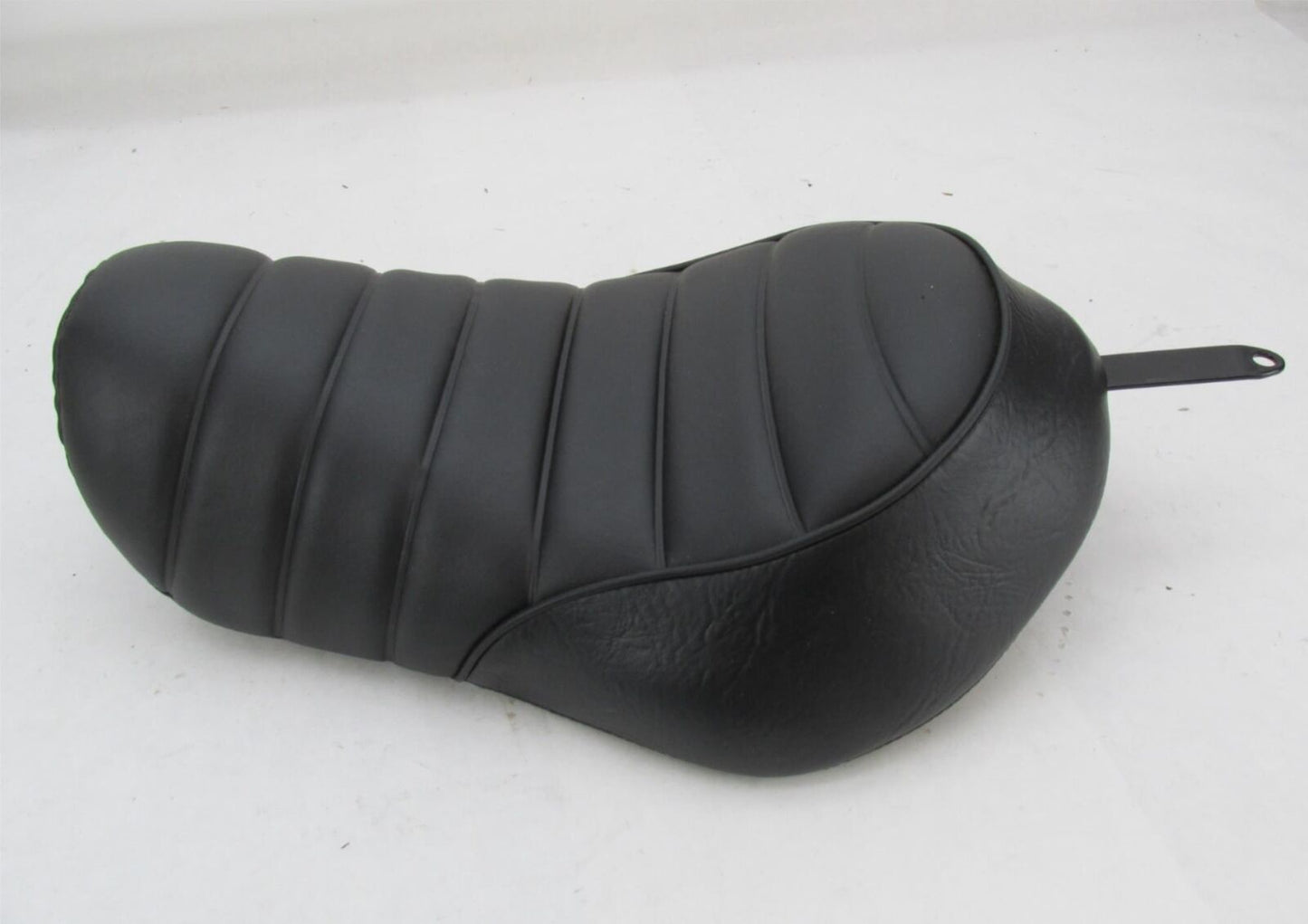 Harley-Davidson Genuine Sportster 2016-21 Black Ribbed Solo Seat 52000195