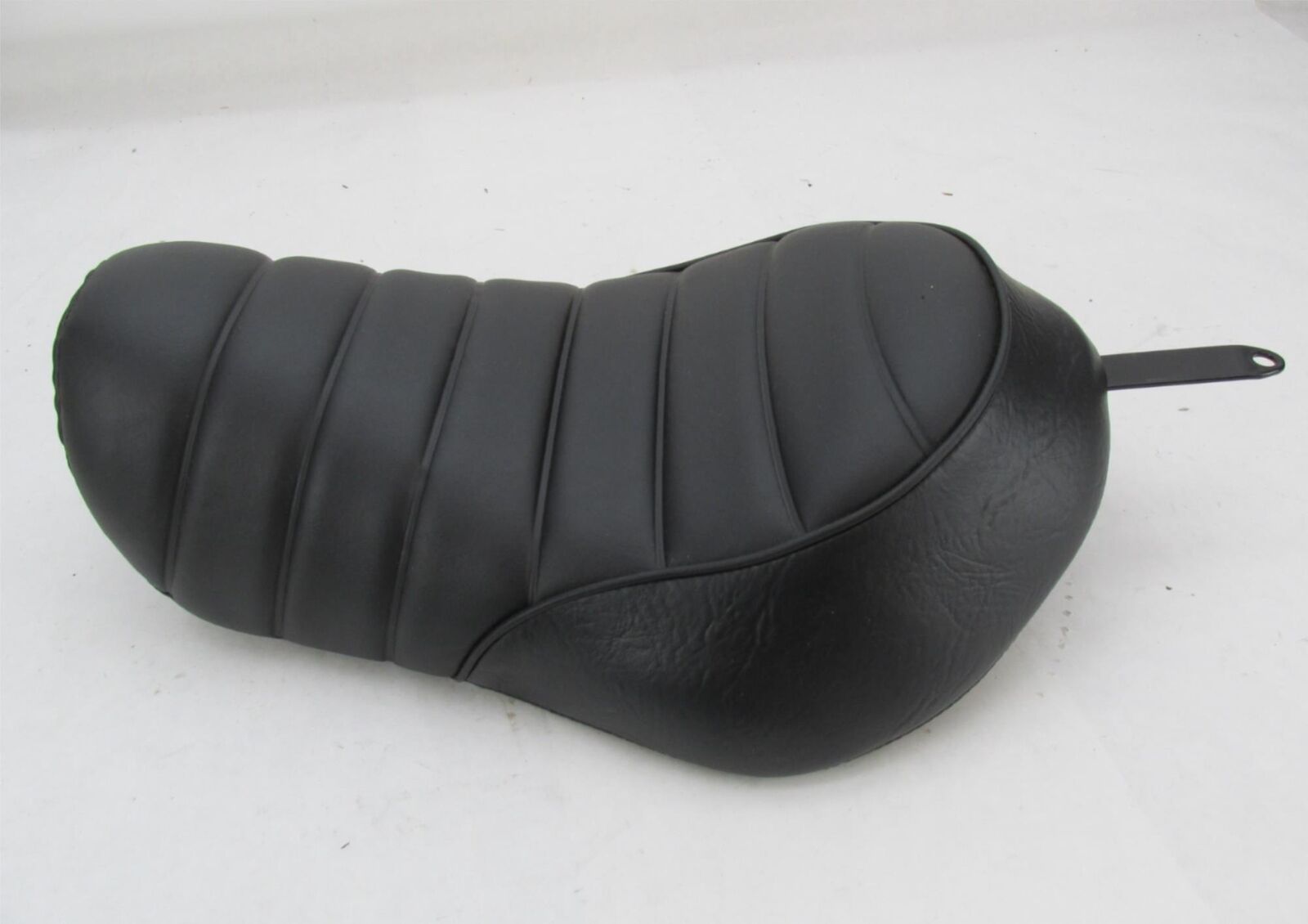 Harley-Davidson Genuine Sportster 2016-21 Black Ribbed Solo Seat 52000195