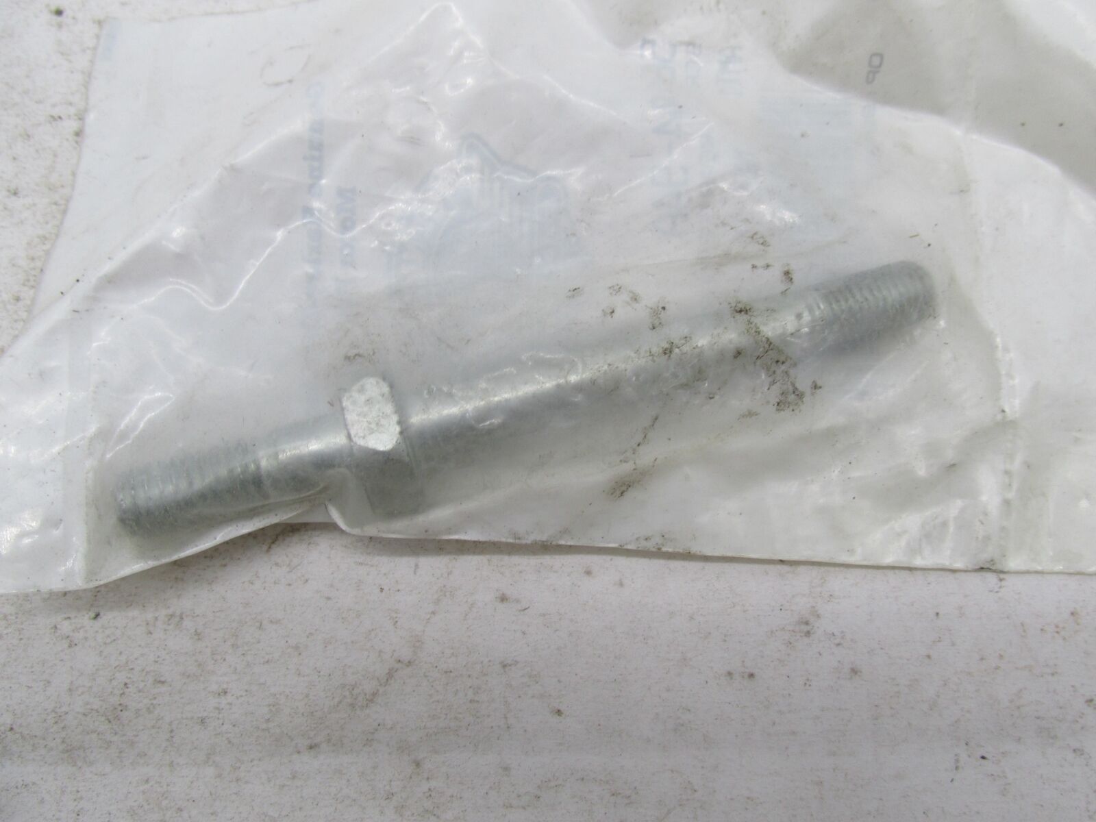 Harley Davidson Genuine NOS Rear Fender Screw 56104-94A