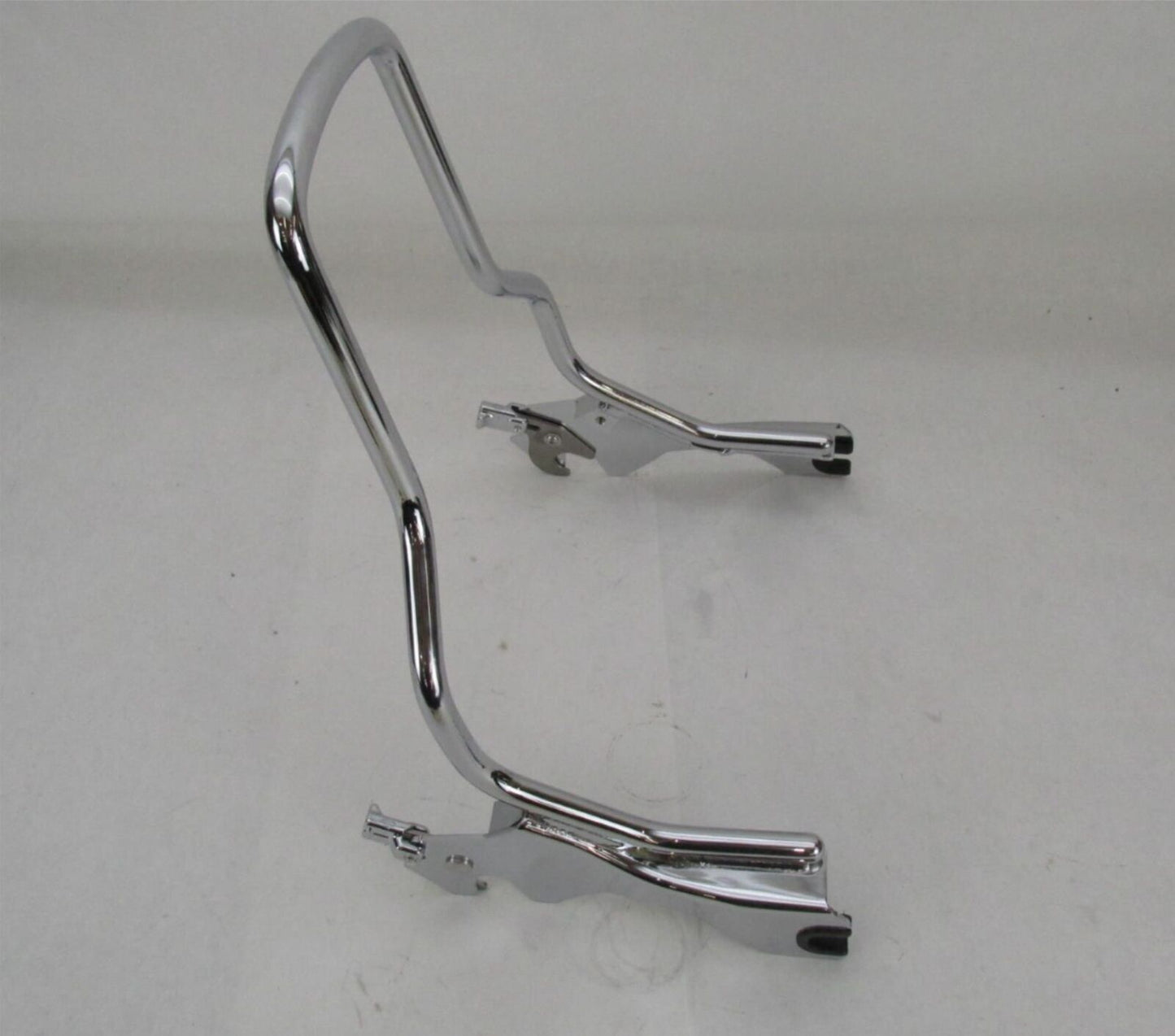 Harley-Davidson Genuine NOS Chrome Detachable Sissy Bar Upright Kit 52300450