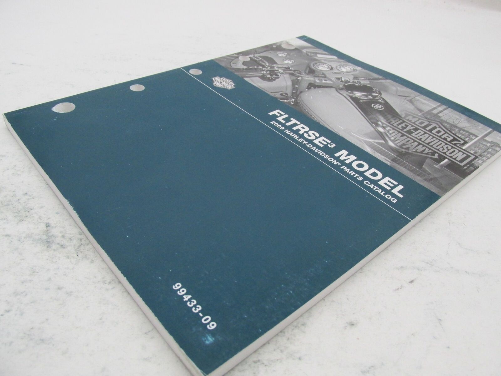 Harley-Davidson Official Factory 2009 FLTRSE³ Model Parts Catalog 99433-09