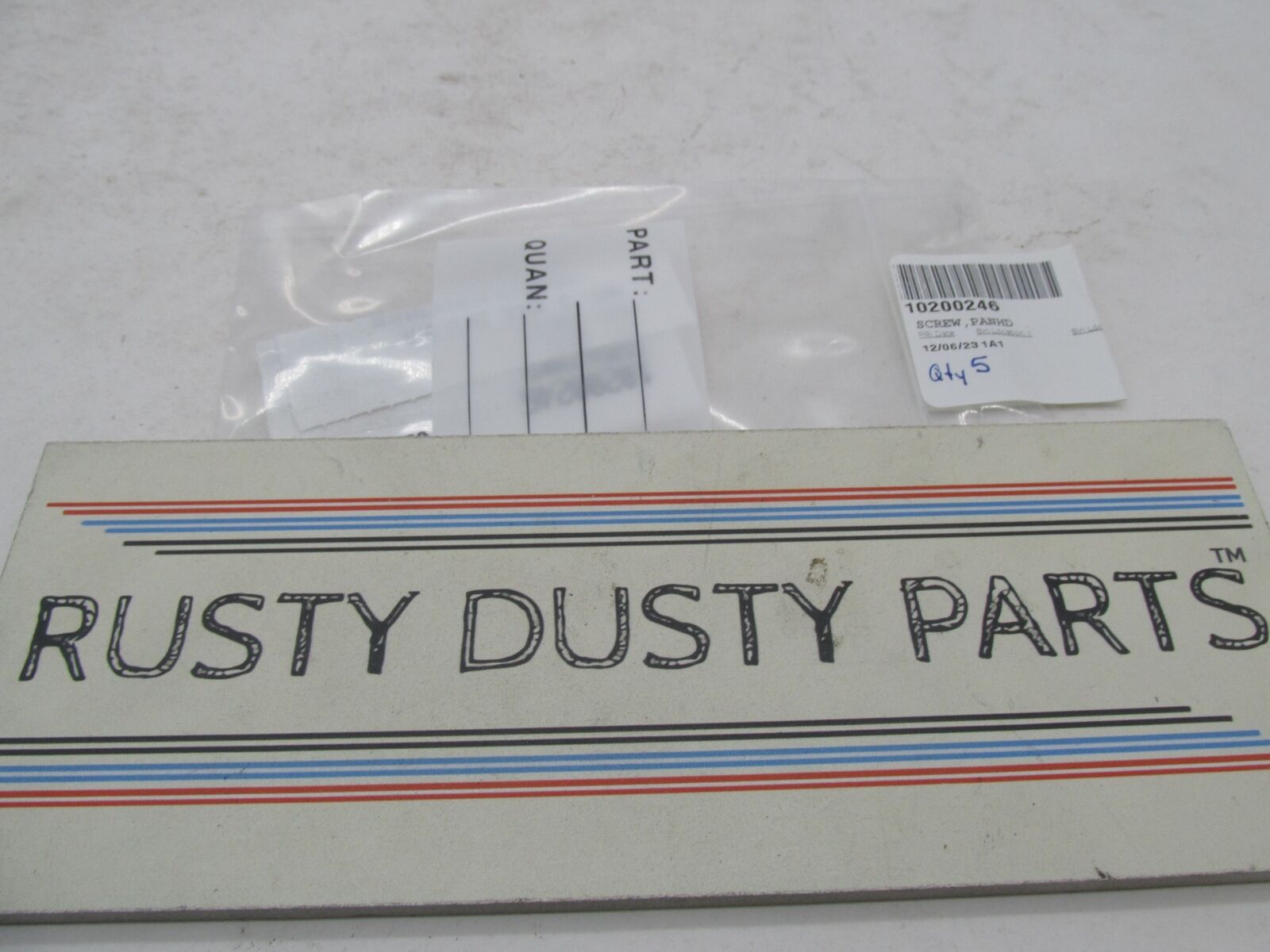 Lot of 5 Harley-Davidson Genuine NOS Panhead Screws 10200246