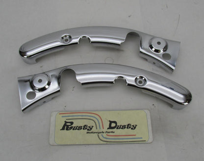 Pair of Harley Davidson 09-13 FLTCU Touring Chrome Fender Srtut Covers