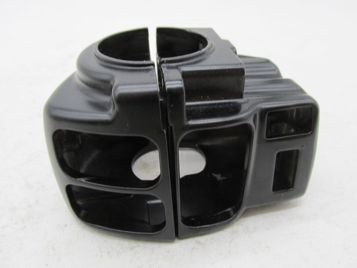 Harley-Davidson Right Side 03-13 Touring Black Handlebar Switch Housing Assembly