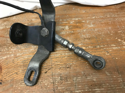 1995-1998 Harley Davidson FLH Touring BRACKET ENGINE MOUNTING STABLIZE