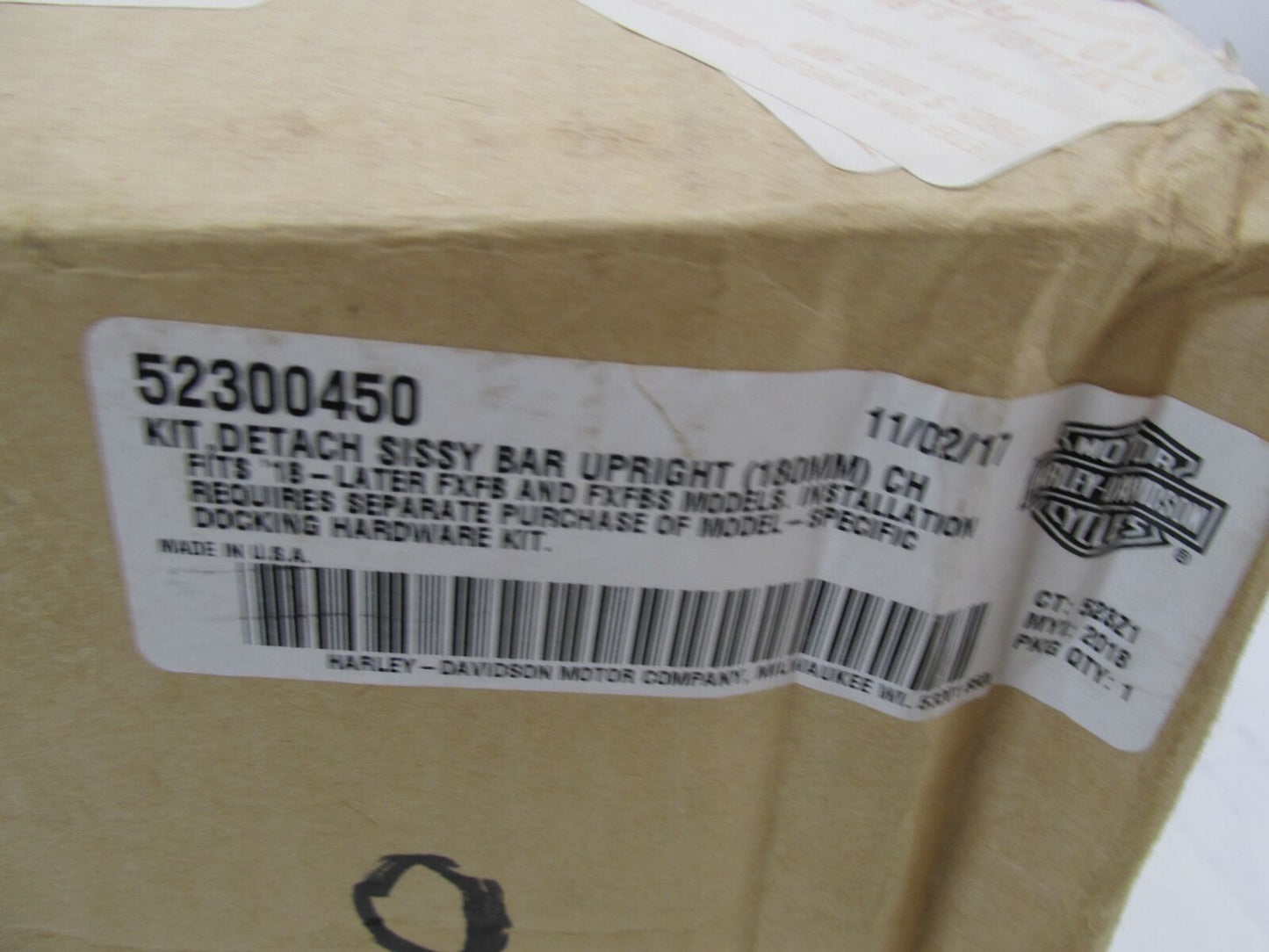 Harley-Davidson Genuine NOS Chrome Detachable Sissy Bar Upright Kit 52300450