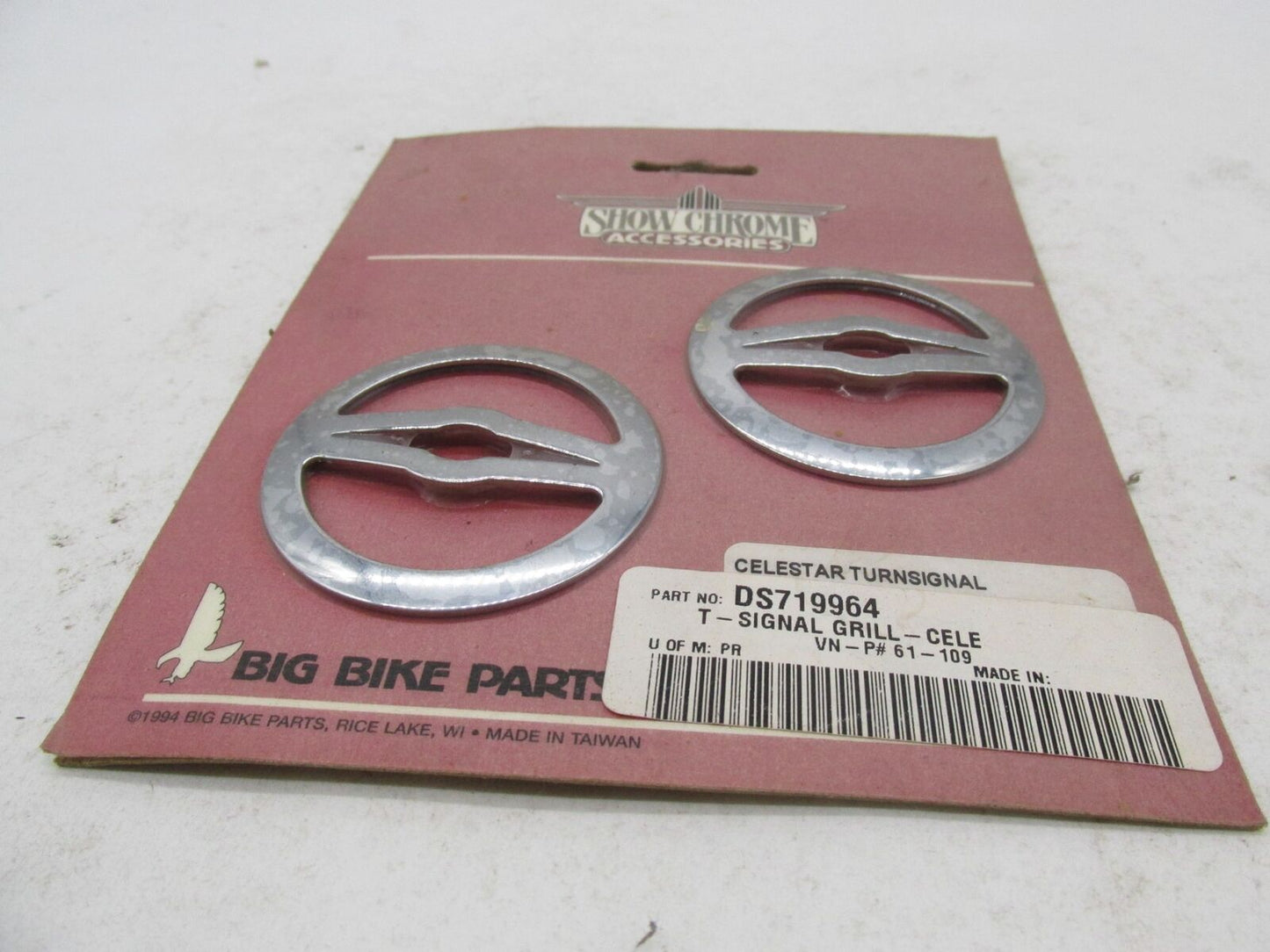 Pair of Show Chrome Honda Yamaha Turn Signal Celestar Grills DS719964 61-109