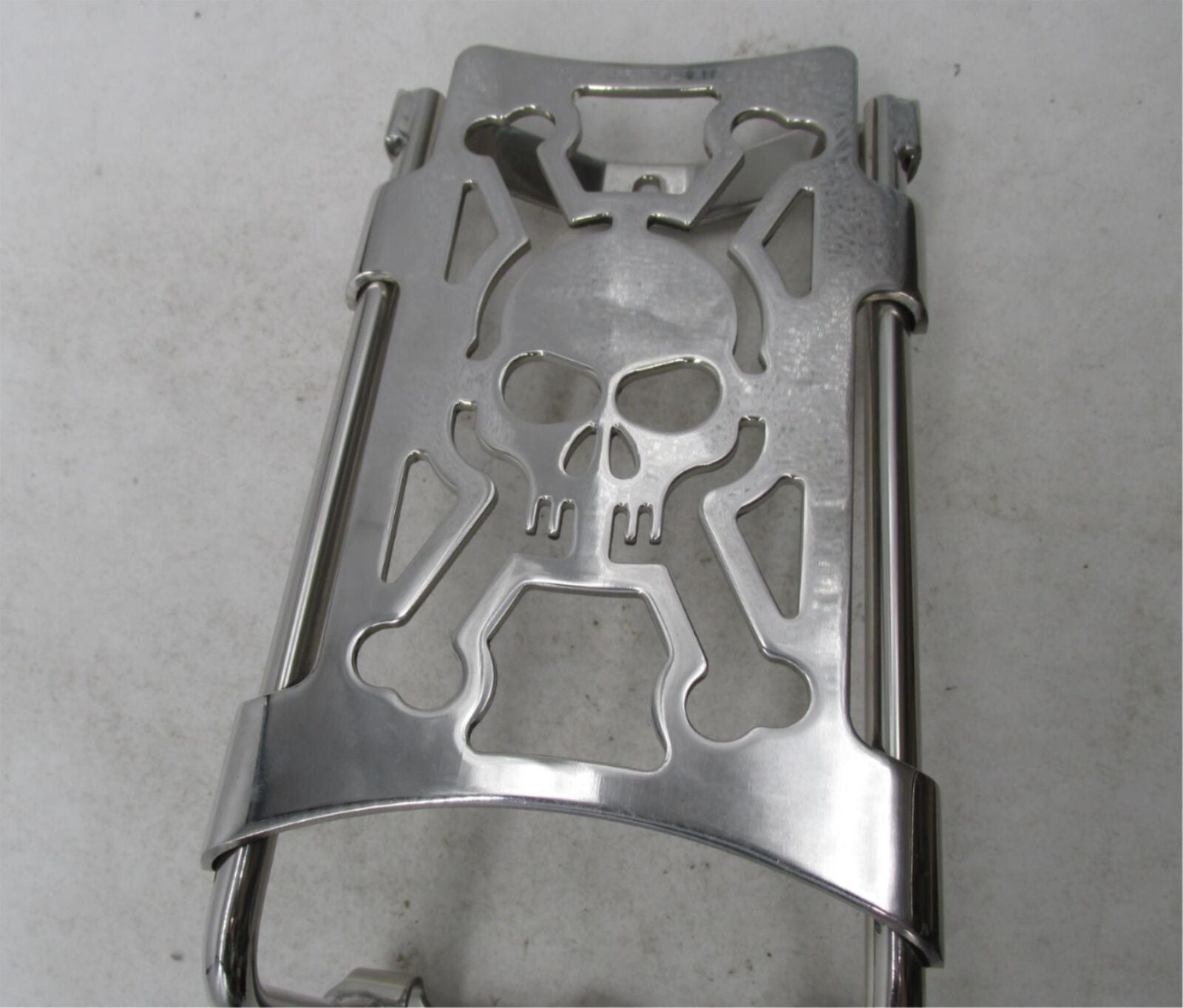 Harley Davidson Chrome 86- 07 Chrome Skull Luggage Rack
