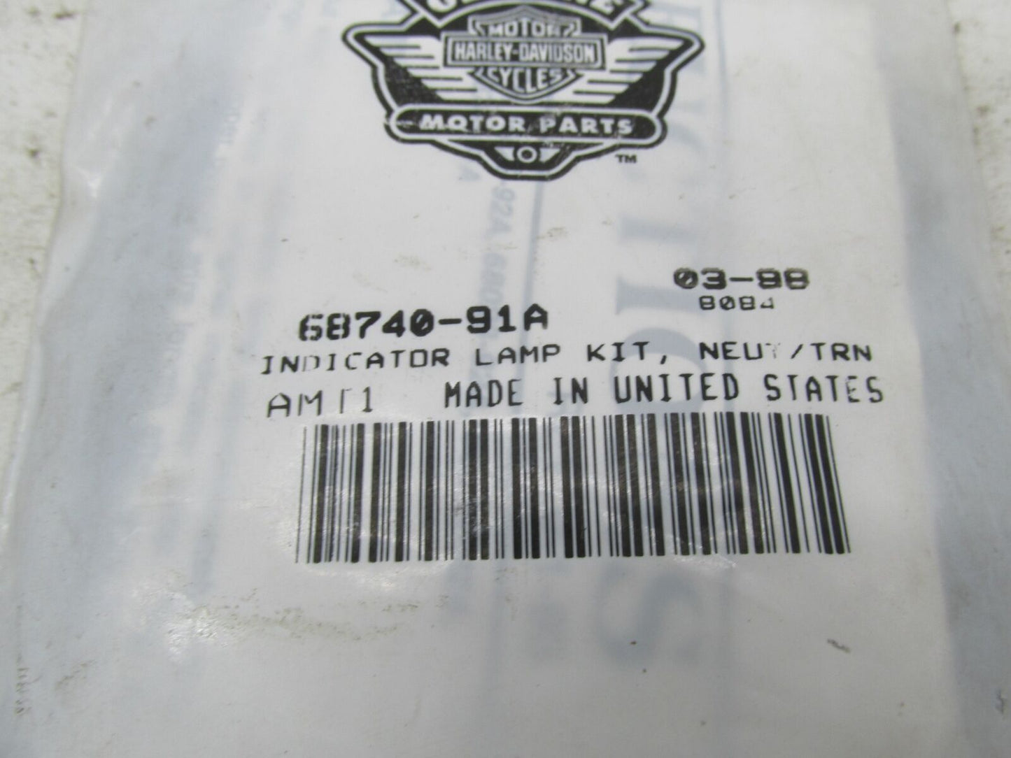 Harley-Davidson Genuine NOS Neutral Indicator Lamp Kit 68740-91A