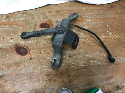 1995-1998 Harley Davidson FLH Touring BRACKET ENGINE MOUNTING STABLIZE