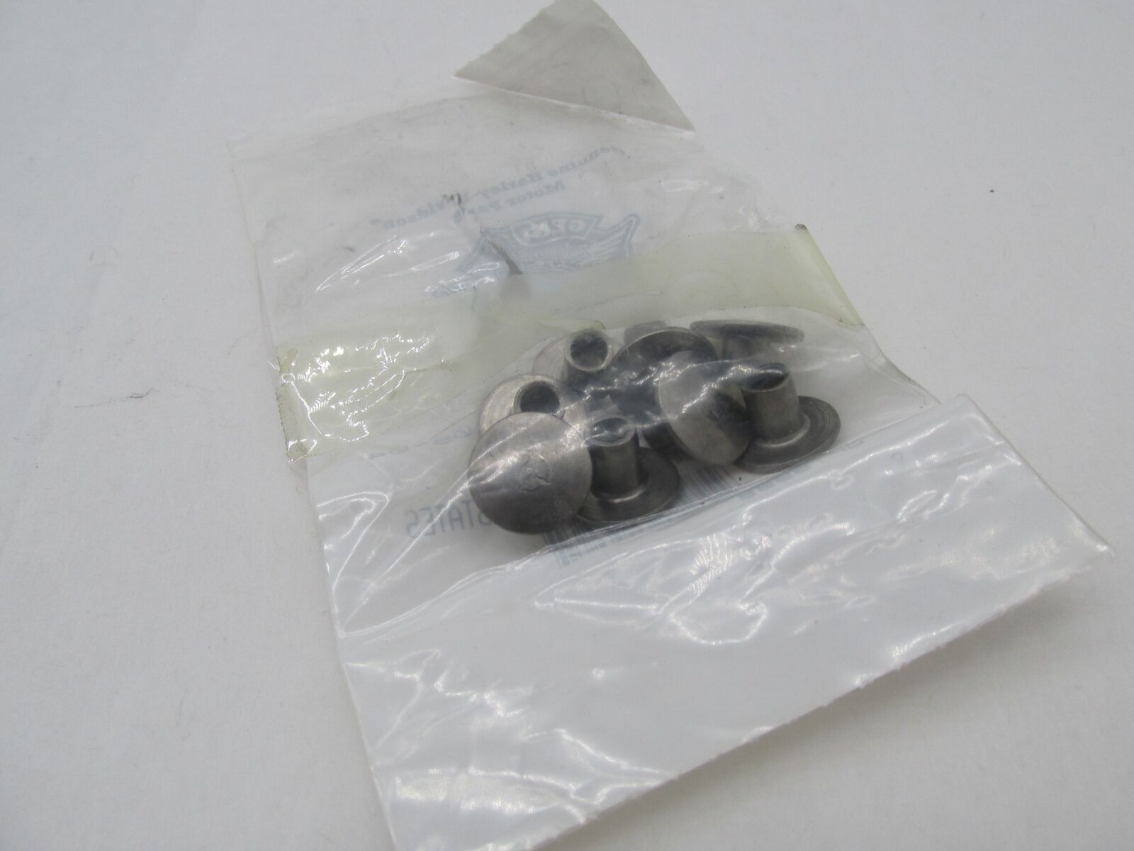 Lot of 8 Harley Davidson Genuine NOS Truss Head Rivets 8505