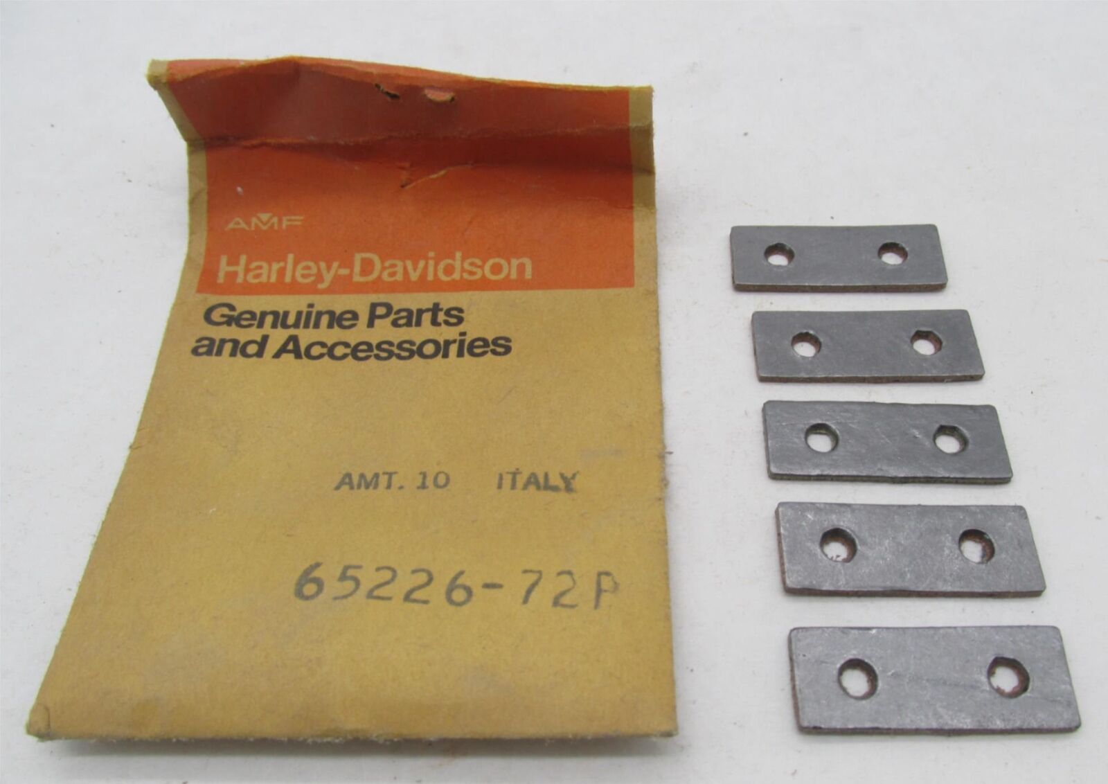 Lot of 5 Harley-Davidson Genuine NOS Aermacchi Muffler Insulator Clips 65226-72P