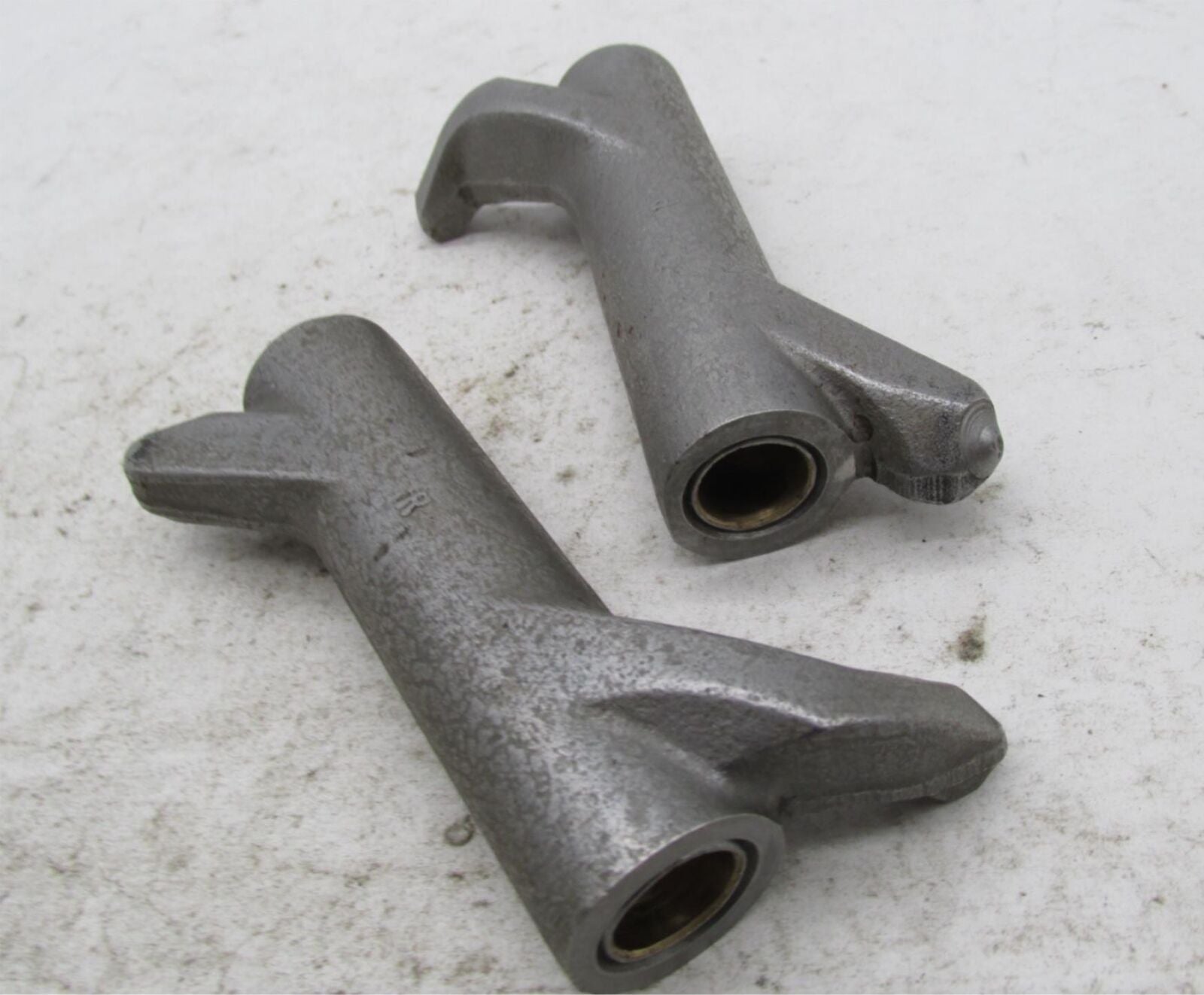 Lot of 2 Harley Davidson Genuine Twin Cam Rocker Arms 17360-83A