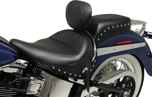 Mustang Wide Solo Seats with Removable Backrest and Rear Seats 76235