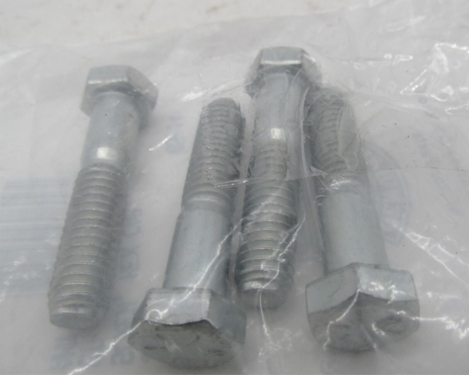 Lot of 4 Harley-Davidson Genuine NOS Hex Head Cap Screws 3554