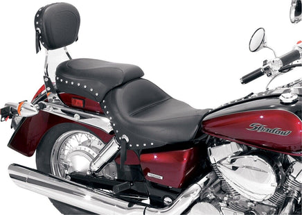 Mustang Wide Touring Two-Piece Seat 76520