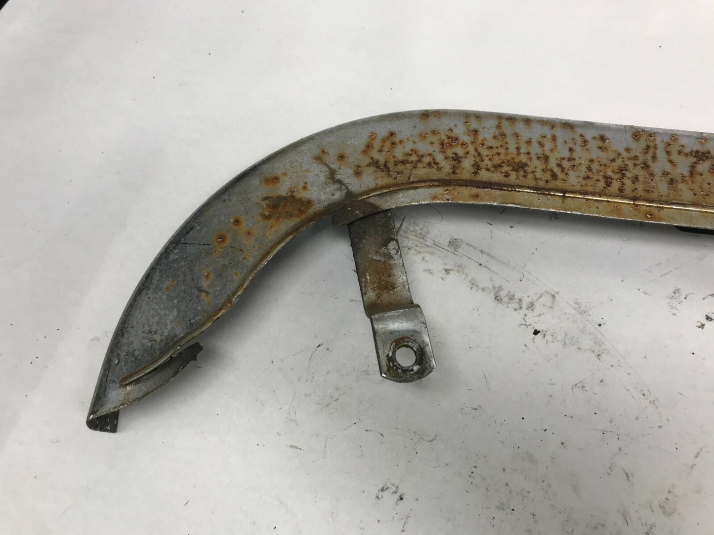 HARLEY K-MODEL KK KR KHK KH EARLY SPORTSTER 750 900 OEM CHAIN GUARD Ch