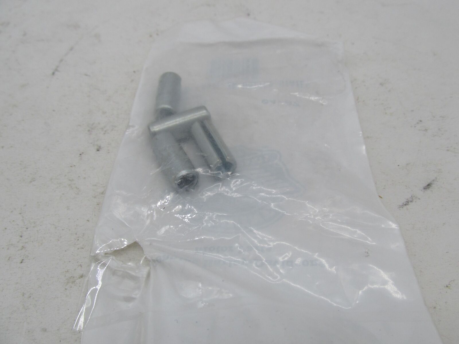 Lot of 4 Harley Davidson Genuine NOS Roll Pins 634