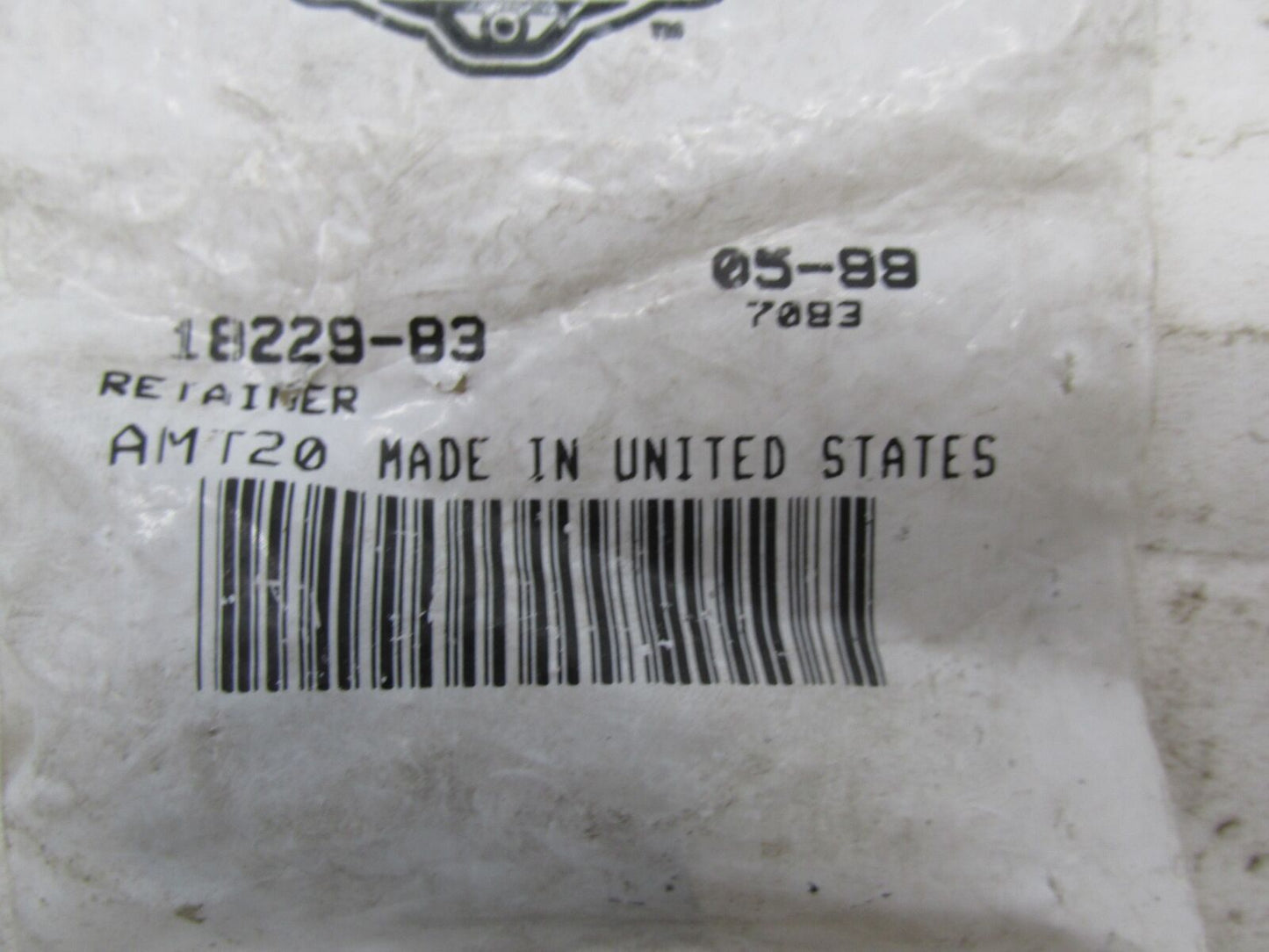 Lot of 6 Harley Davidson Genuine NOS Valve Stem Keepers Retainers 18229-83