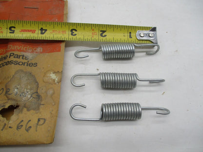Lot of 3 Harley Genuine NOS Aermacchi Gas Tank Mounting Springs 62041-66P