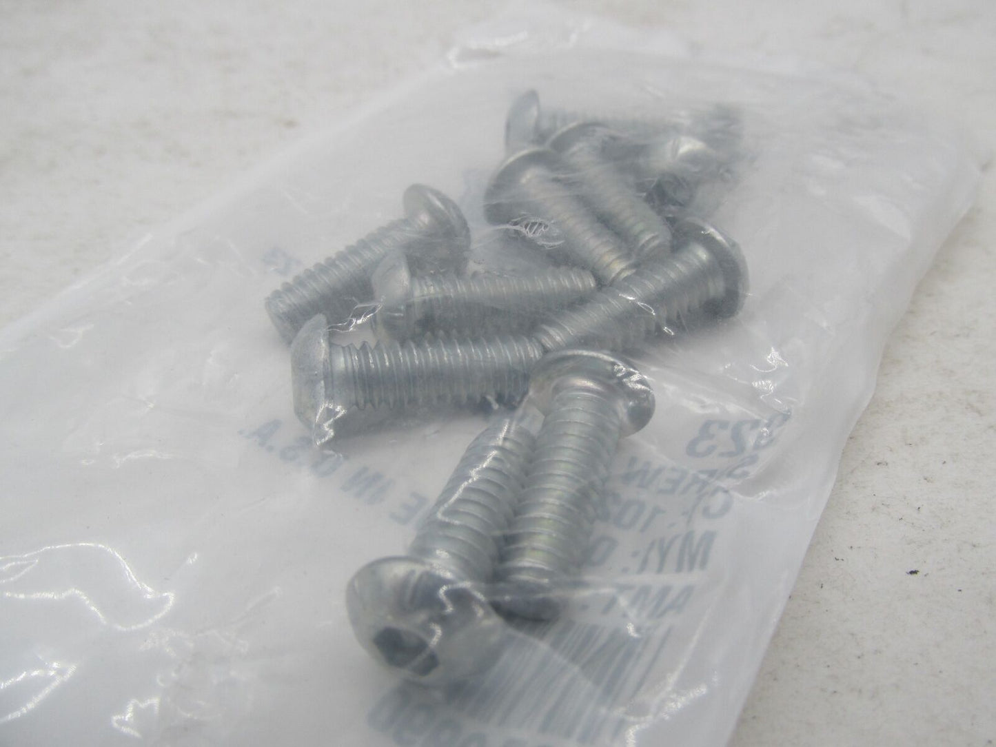 Lot of 10 Harley-Davidson Genuine NOS Hex Socket Screws 923