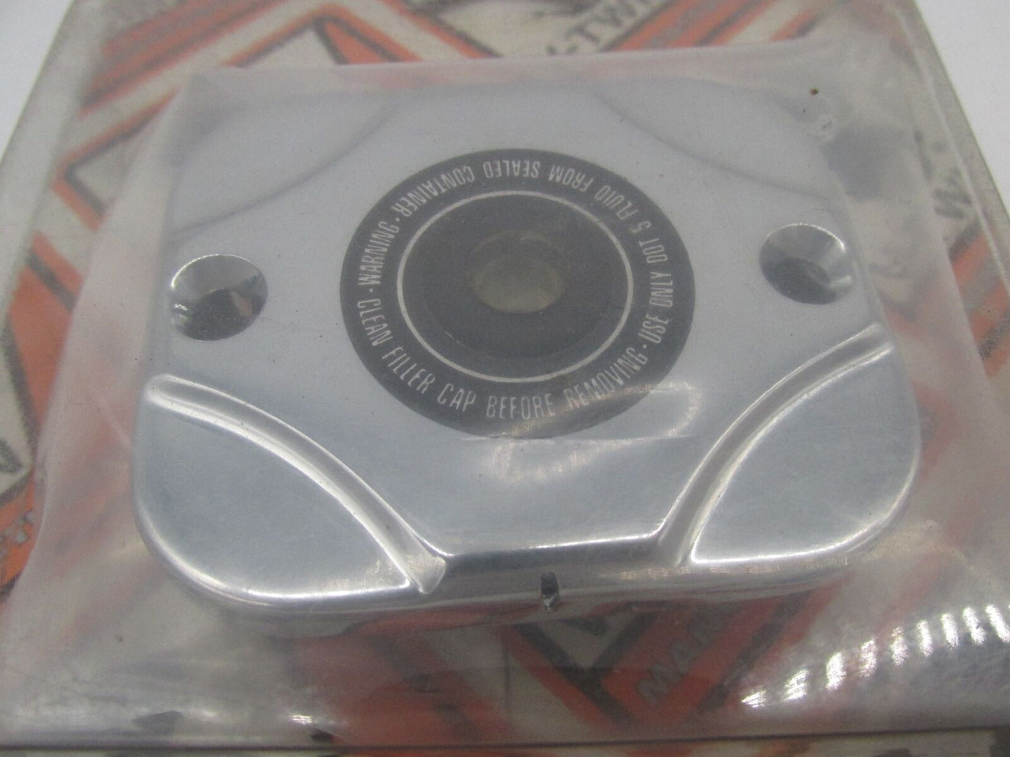 Harley V-Twin Chrome Front Brake Master Cylinder Chrome Top Cover 24-0604