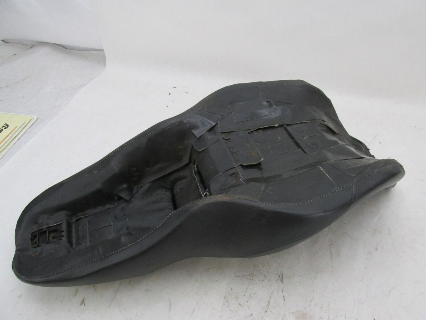 Harley Davidson Genuine Stock Touring Road King Electra Glide Black Seat