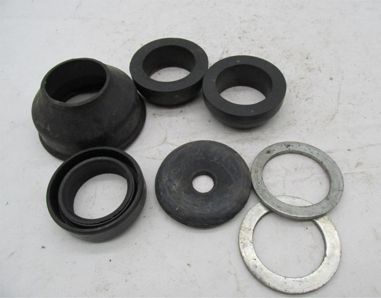 Mixed Lot of Vintage Triumph BSA Fork Seals Dust Boots Rubbers