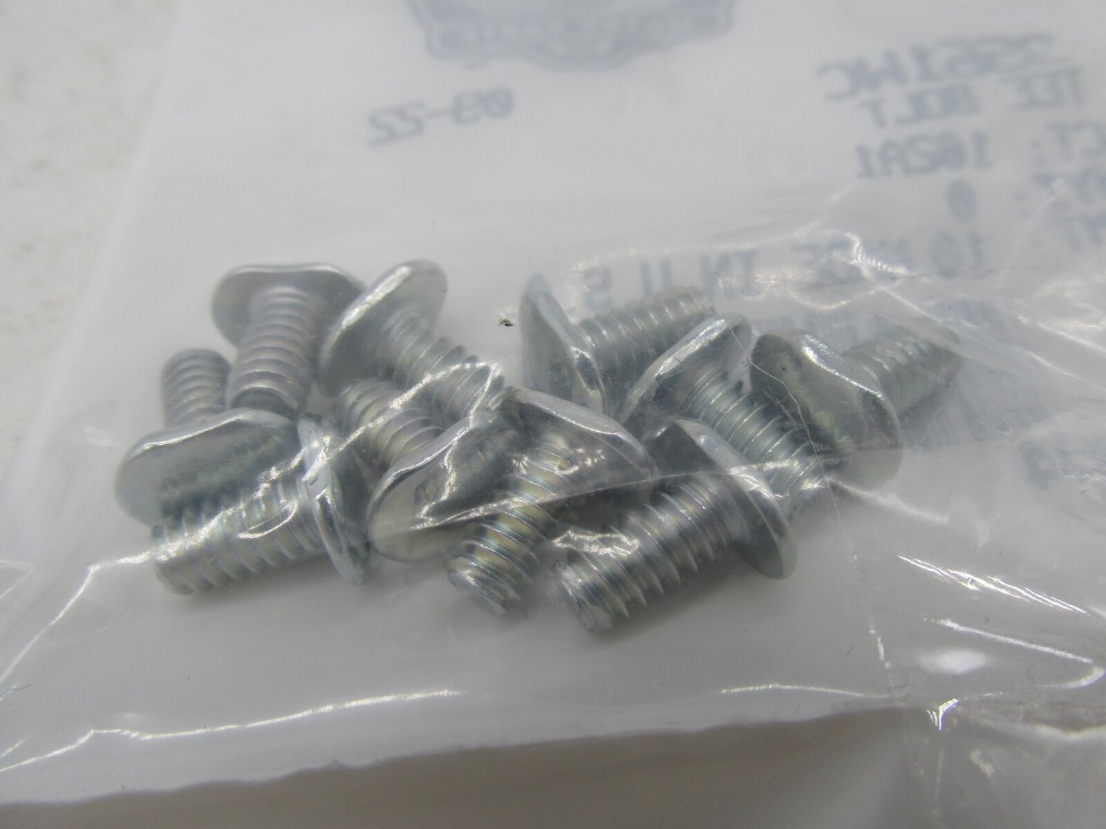 Lot of 10 Harley-Davidson Genuine NOS Tee Bolts 3561WC
