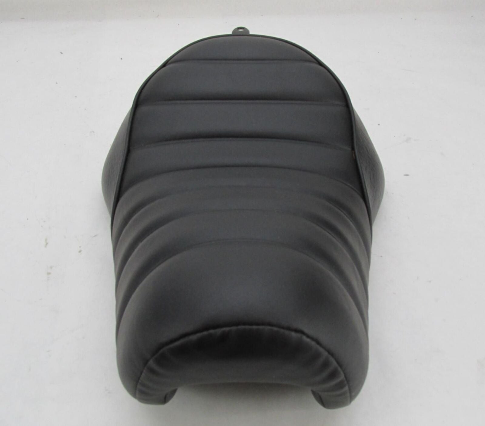 Harley-Davidson Genuine Sportster 2016-21 Black Ribbed Solo Seat 52000195