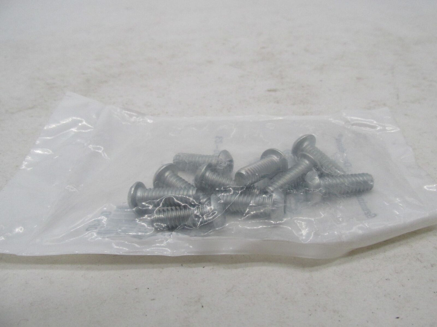 Lot of 10 Harley-Davidson Genuine NOS Hex Socket Screws 923