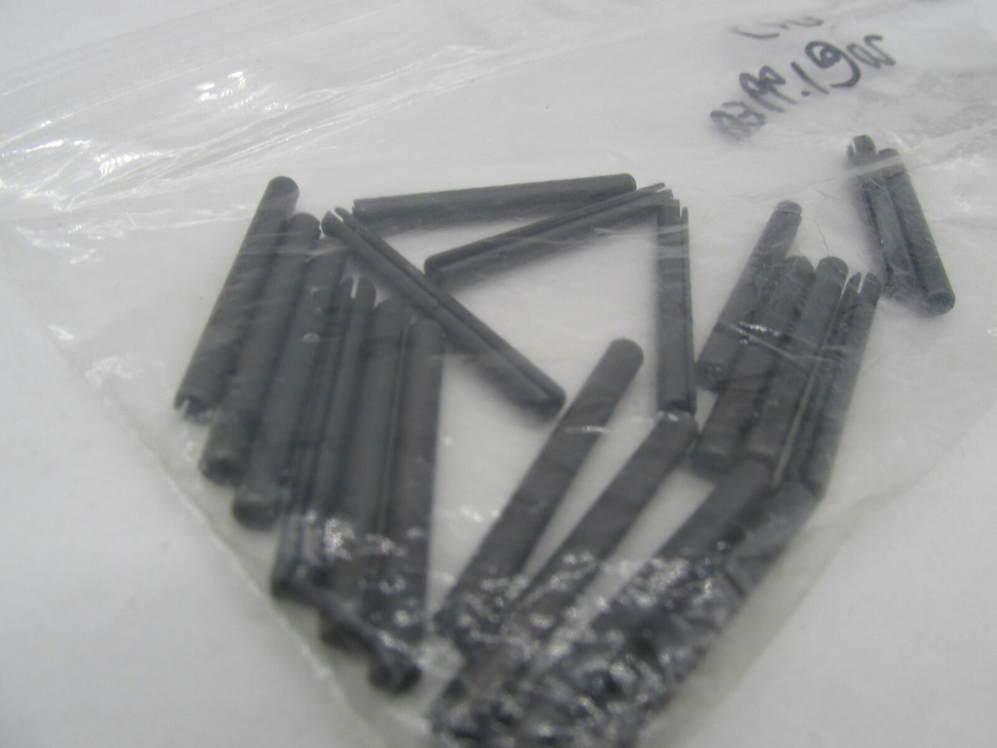 Lot of 20 Harley Davidson Genuine NOS Roll Pins 613