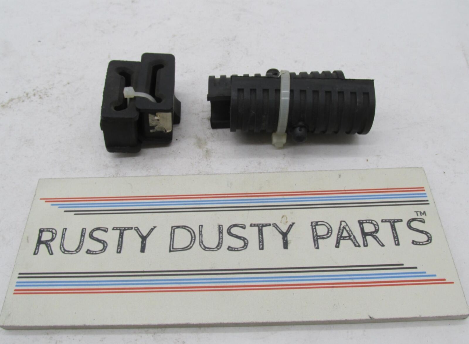 Lot of Harley-Davidson Geneuine Stock Saddlebag Rubber Bumper Guards Bushings